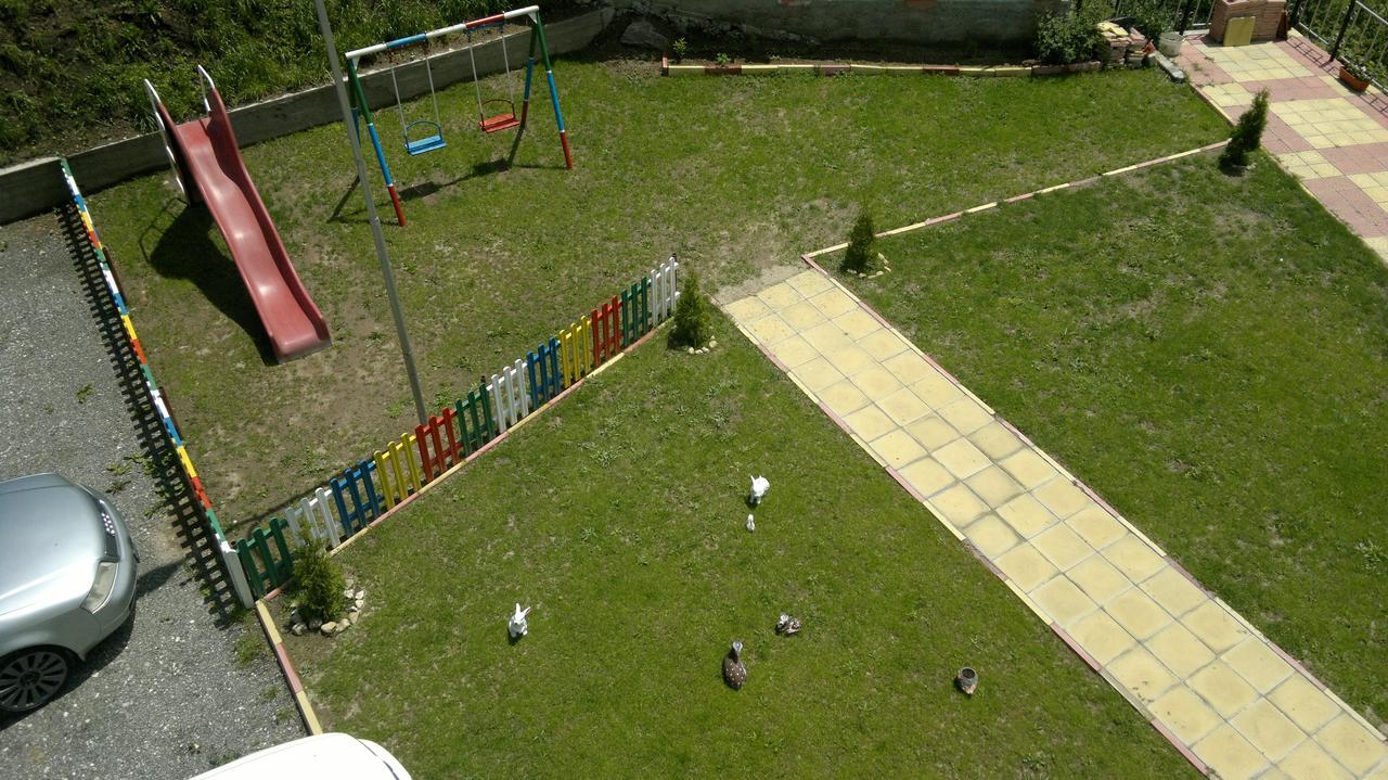 Family Hotel Panorama Сирніца Екстер'єр фото